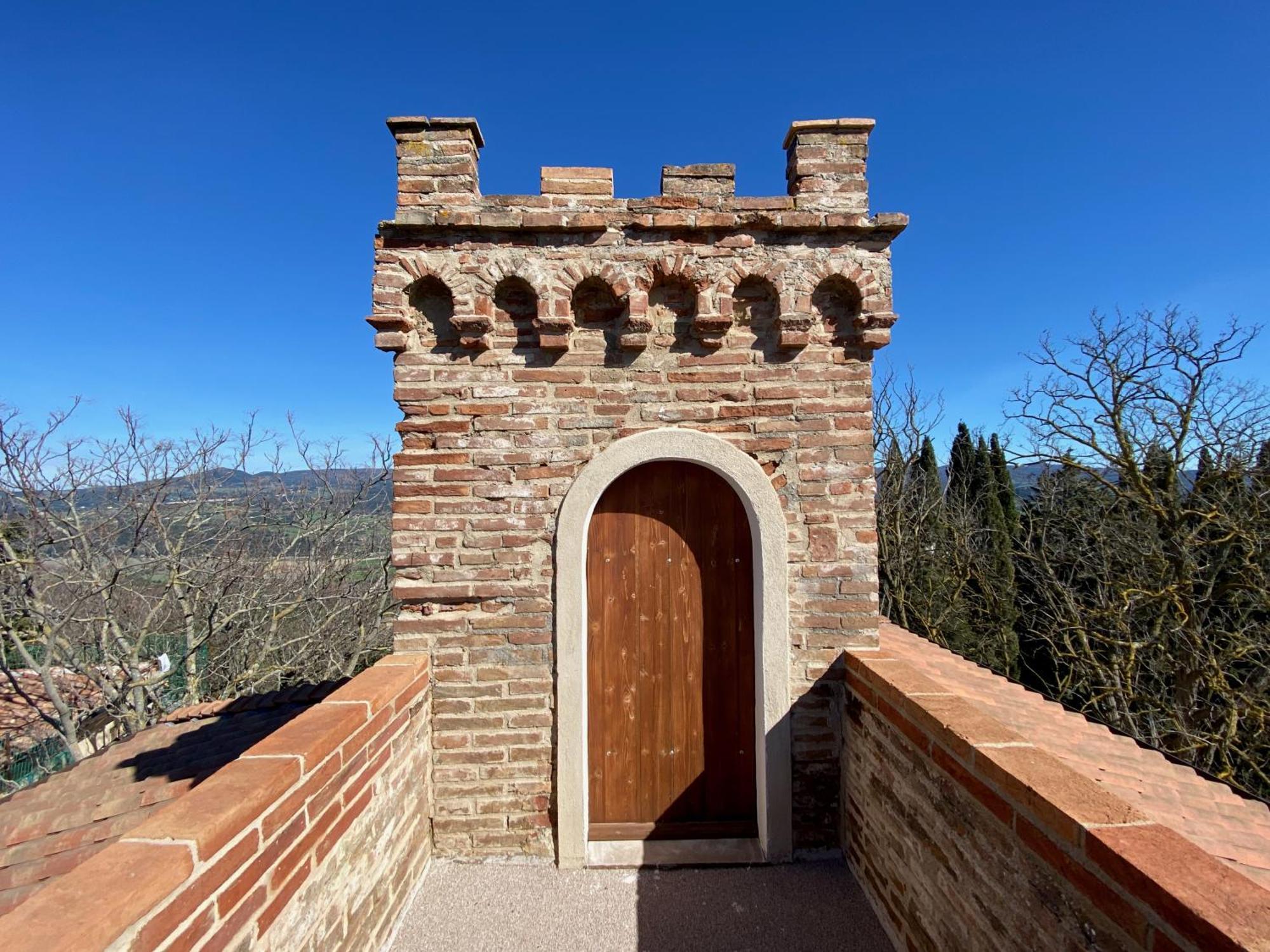 B&B Lo Scudaio Palazzo Marchionneschi Монтескудайо Экстерьер фото